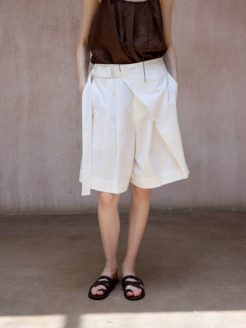 Tilt Clip Shorts